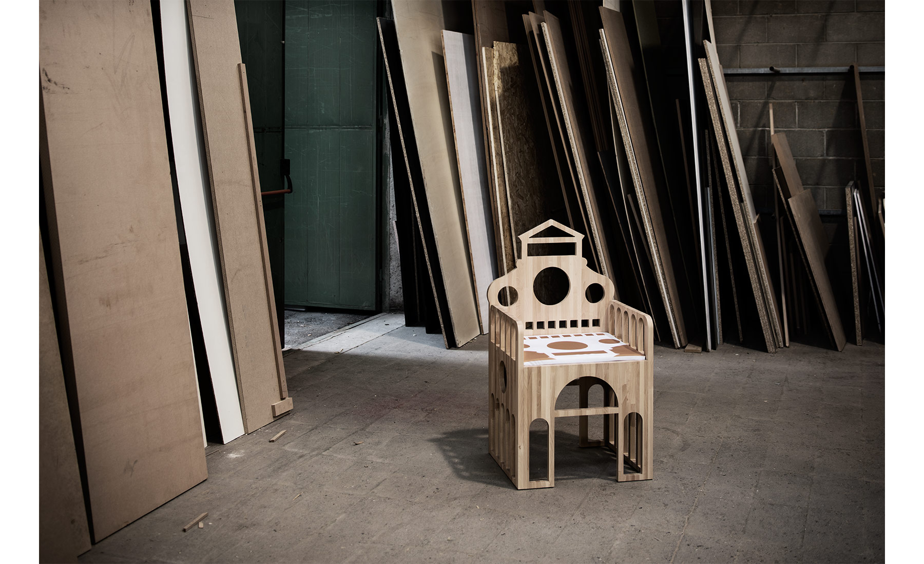 marco-tacchini-photographer-village-chairs_06